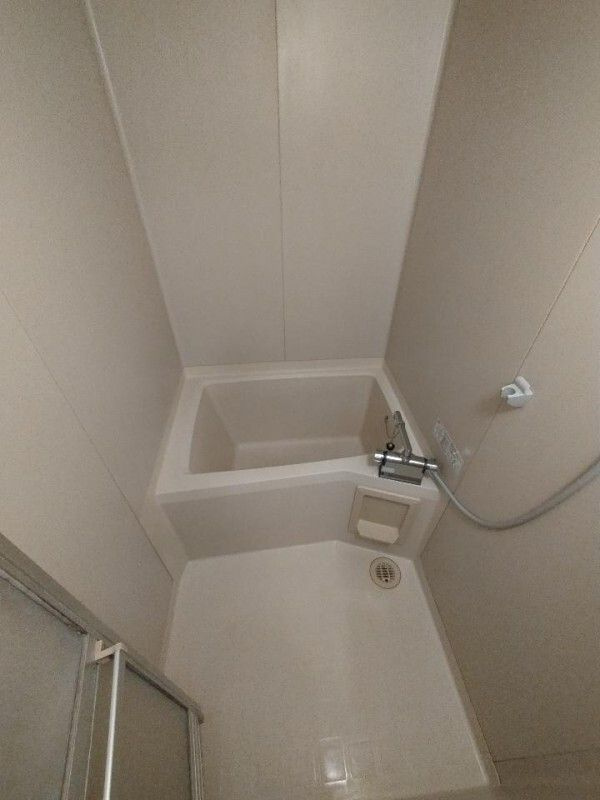 ライズハウスKの浴室