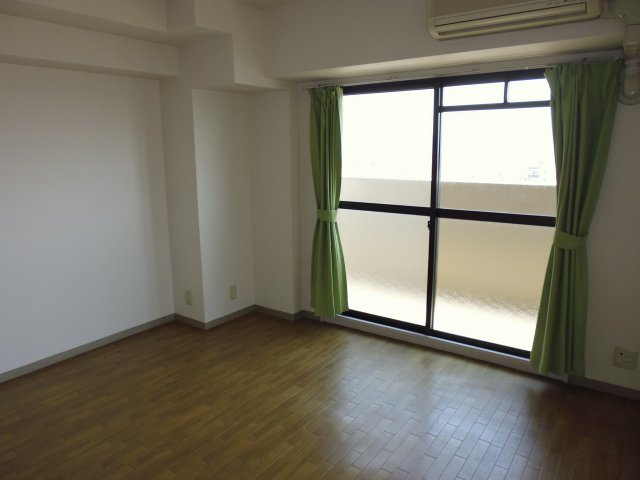 ウィステリア明石の居間・リビング