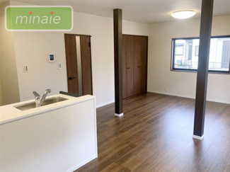 【居間・リビング】 | 平日・土日も見学できます　リフォーム〇　松飛台 | 販売現地