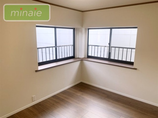 【洋室】 | 平日・土日も見学できます　リフォーム〇　松飛台 | 販売現地