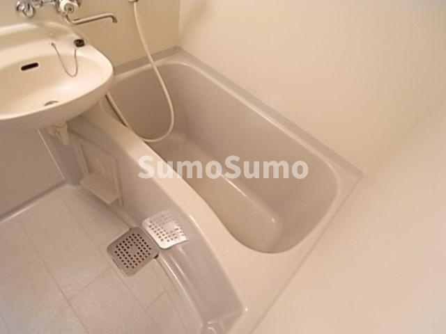 リーガル神戸元町の浴室