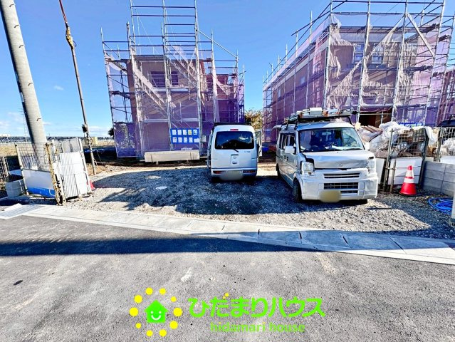 加須市南大桑　新築一戸建て　07　リーブルファインの前面道路含む現地写真|2025/10/27　撮影