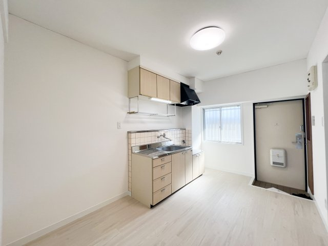 池本マンションの洋室