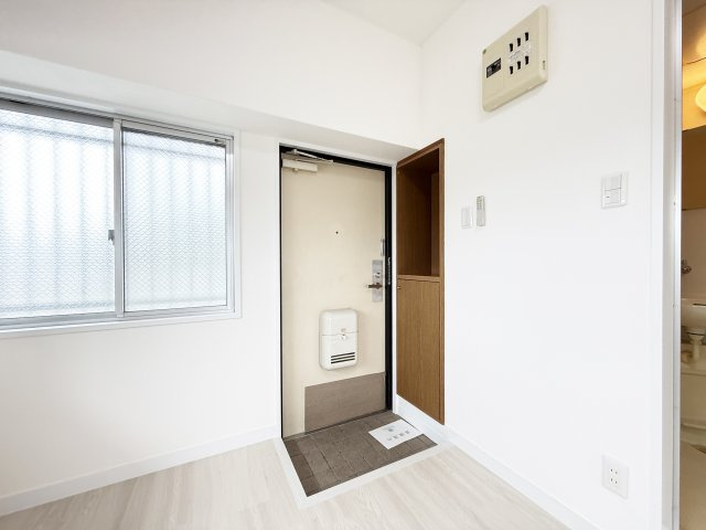 池本マンションの玄関