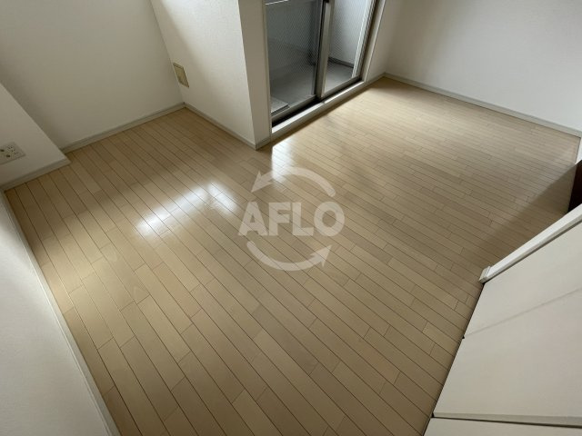 レジディア江戸堀の和室