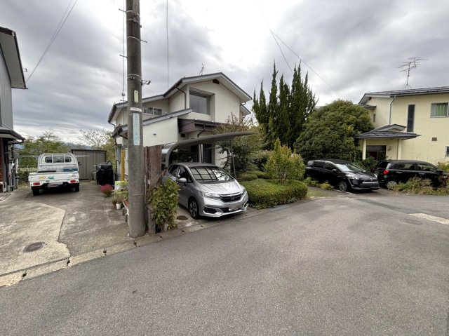 安茂里小市2丁目　中古住宅の外観