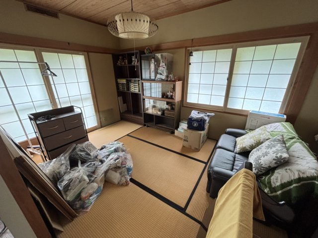 安茂里小市2丁目　中古住宅の和室