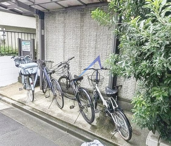 グランルナのその他共用部分|駐輪場です。