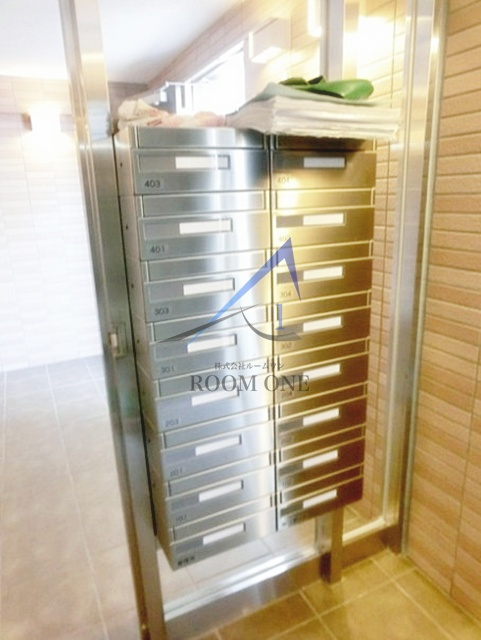 メゾン　オノ　デ　ペーシェのその他共用部分|集合ポストです。