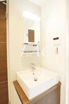 【洗面所】 | インスパーク本駒込 | 洗面台です。