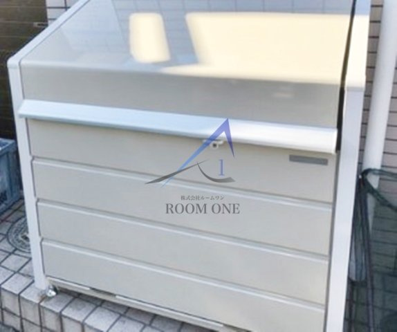 ストーリオ高円寺Ⅴのその他共用部分|敷地内ごみ置き場です。