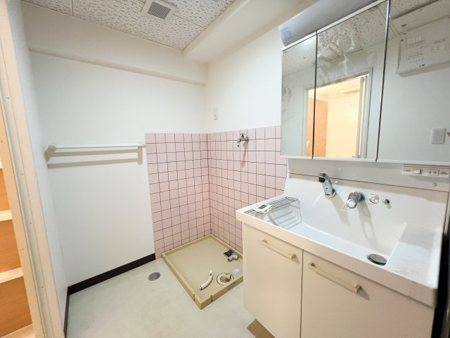 第一レジデンスの洗面所