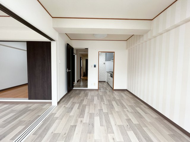 第一レジデンスの居間・リビング