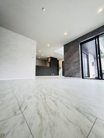 Sky Balcony × 茅ヶ崎新基準の居間・リビング