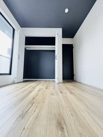 Sky Balcony × 茅ヶ崎新基準の洋室