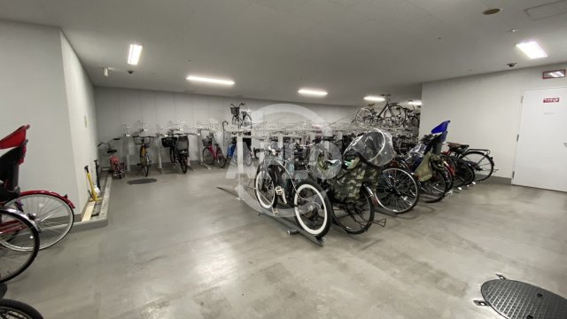 アステリオ北堀江ザ・メトロタワー（テナント）の設備|アステリオ北堀江ザ・メトロタワー（テナント）　駐輪場