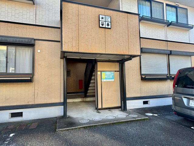 エクセル山崎のエントランス