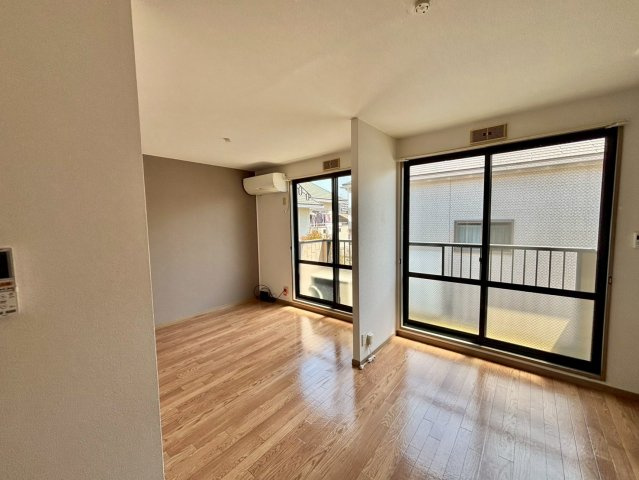 エクセル山崎の居間・リビング