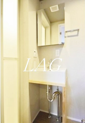 【洗面所】 | ササヅカアパートメント | 洗面台です。