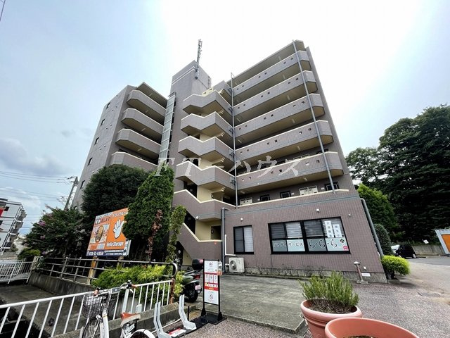 リヴェール・ビッグパインの外観