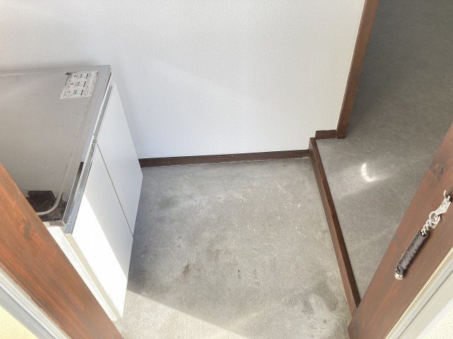 アーバンハイツの玄関