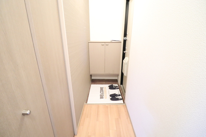 ガーデンコートみずき台 F棟の玄関