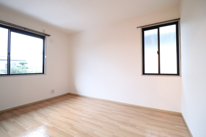 ガーデンコートみずき台 F棟の洋室