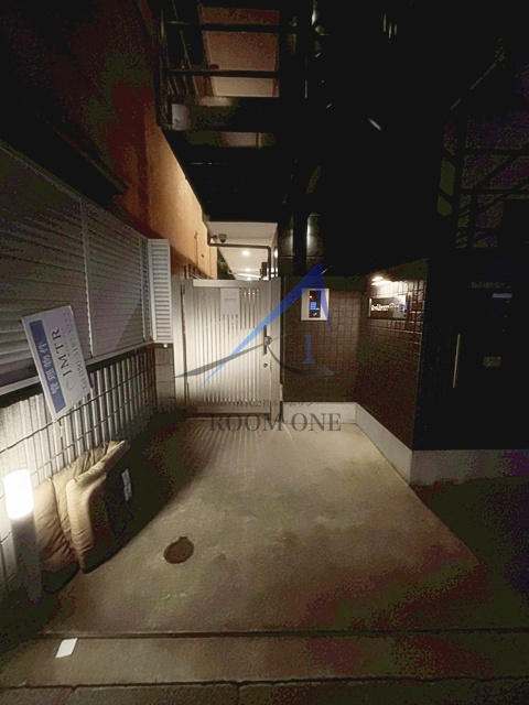 レジデンス南千住のエントランス|エントランスです。