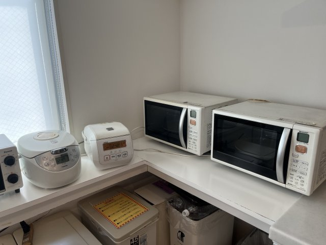 コレントハウス馬込の洗面所|洗面台は全５台設置。被ることなく使えそうですね。
