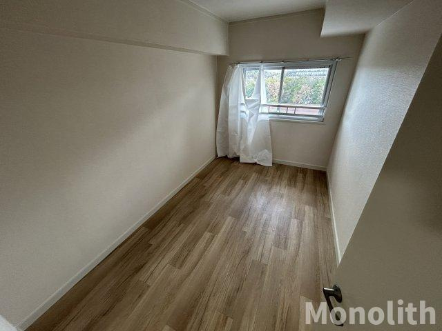 泉北鴨谷台３丁6号棟の収納