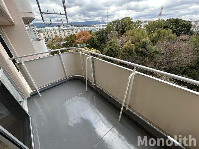 泉北鴨谷台３丁6号棟の玄関