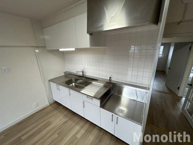 泉北鴨谷台３丁6号棟のキッチン