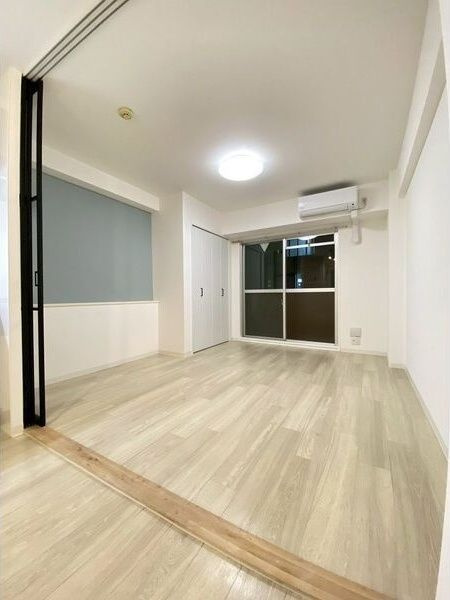 インプルーブ天六の洋室