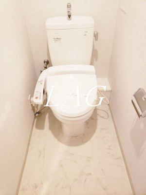 【トイレ】 | EPIC Higashi Nihonbashi Residence | トイレです。