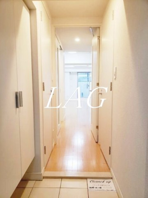 【玄関】 | EPIC Higashi Nihonbashi Residence | 玄関です。