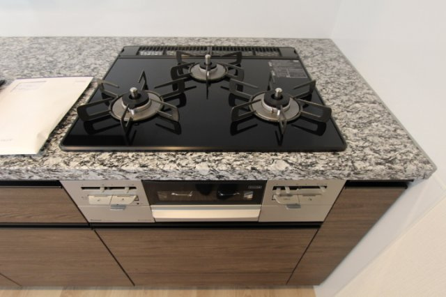 プラウドタワー春日井のキッチン