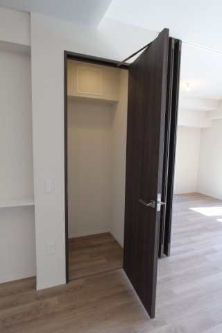 プラウドタワー春日井の居間・リビング