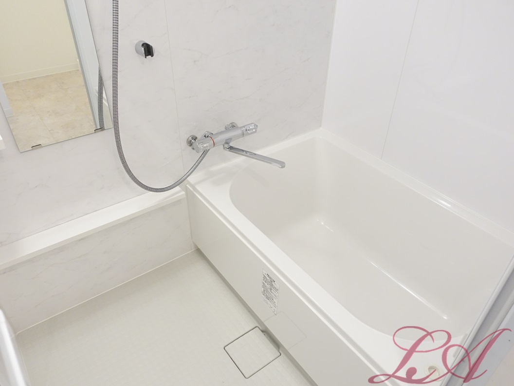 アリエッタＮａｇｏｙａの浴室|同間取り画像使用
実際のお部屋と色などが異なる場合がございます。