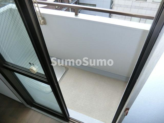 イトーピア三宮アーバンステージのバルコニー