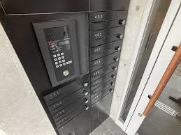 aLATO新宿御苑のエントランス