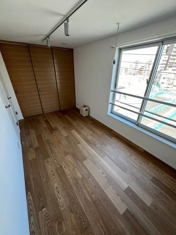 aLATO新宿御苑の居間・リビング