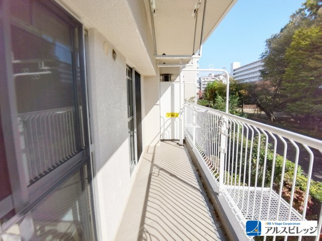 みよしみずほ台サンライトマンションB棟のバルコニー