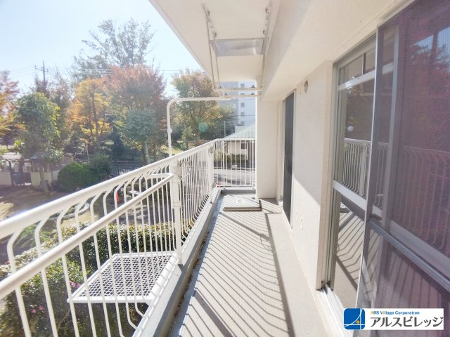 みよしみずほ台サンライトマンションB棟のバルコニー