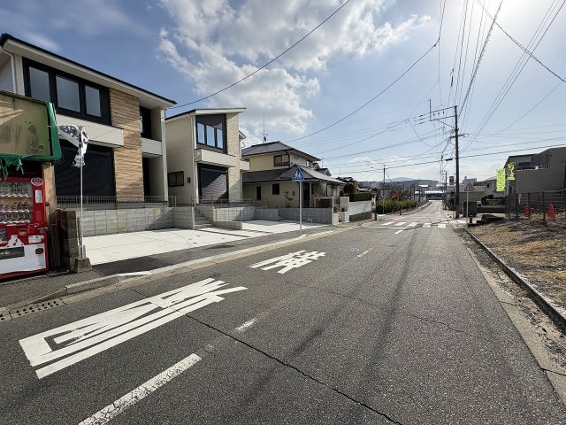 【その他】 | 糟屋郡須恵町上須恵7期　2号棟（全2棟）【仲介手数料無料・0円】 | 現地写真。前面道路です。