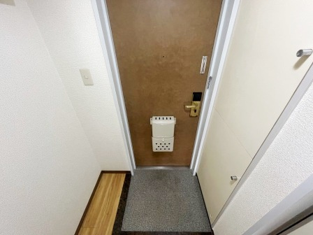 コープオリンピアⅢの玄関