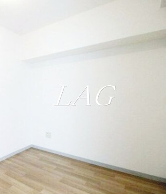 【居間・リビング】 | シーズ西横浜 | 洋室のお部屋(同仕様)です。