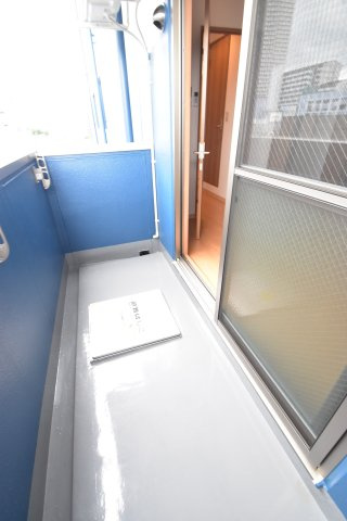 大阪市都島区高倉町２丁目の賃貸マンションのバルコニー