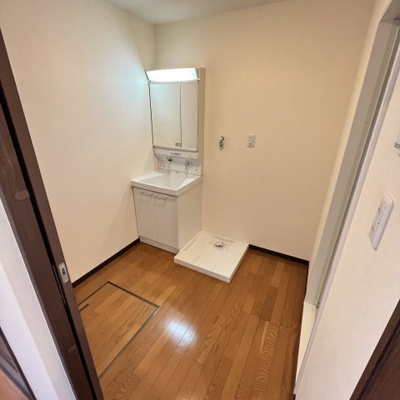 【洗面所】 | シャイニング壱番館