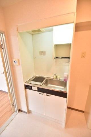 大阪市都島区中野町２丁目の賃貸マンションのキッチン