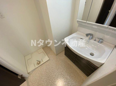 【洗面所】 | GRANDUKE古出来fiore | 忙しい朝には欠かせない洗面所です